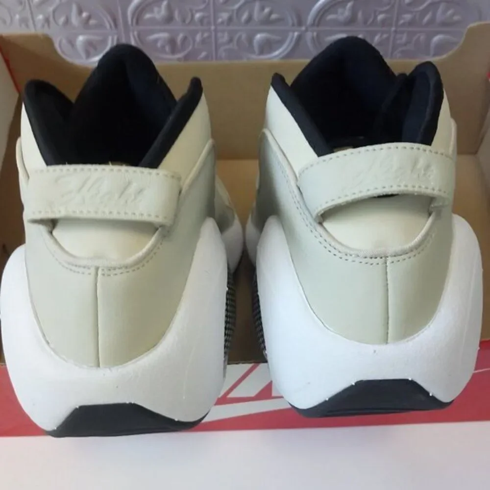 Nike‎ Men's Air Zoom Flight 95 Shoes Athletic Sports Basketball Beige Size 11